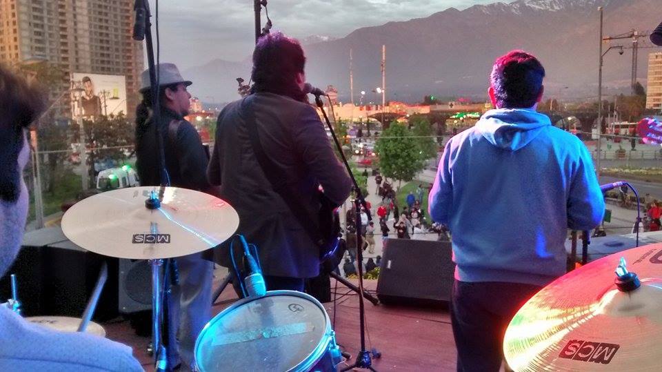 2014 «200 CUECAS AL AIRE LIBRE»(Descentralizando la música popular)
