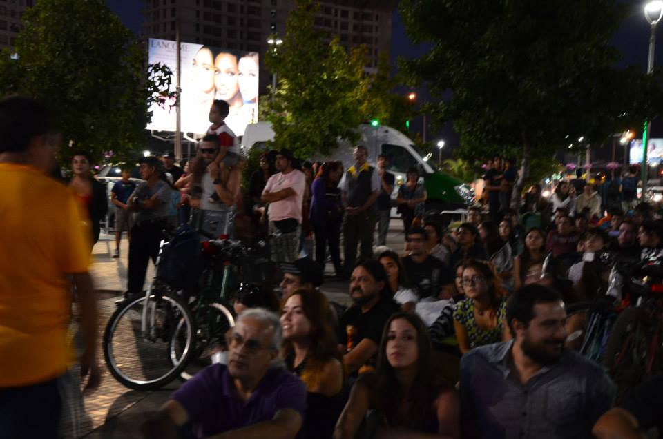 2014 «Los Beetles Con 2 E» Al Aire Libre
