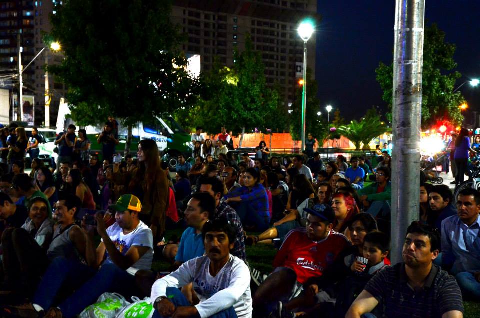 2014 «Los Beetles Con 2 E» Al Aire Libre